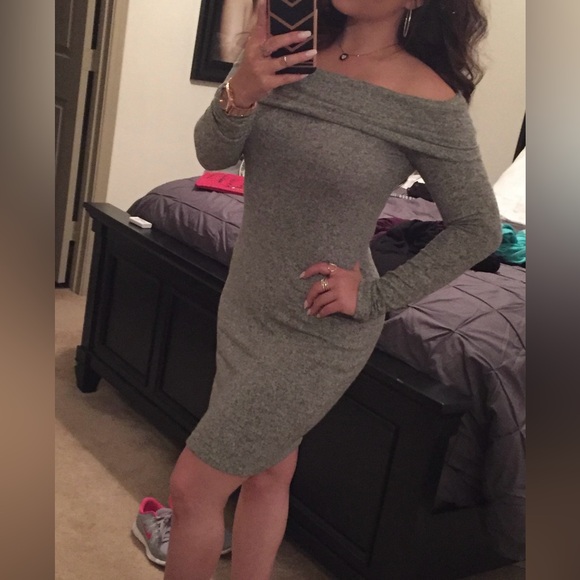 Express Grey Off the Shoulder Plush Jersey Dress Sz S - Picture 6 of 7